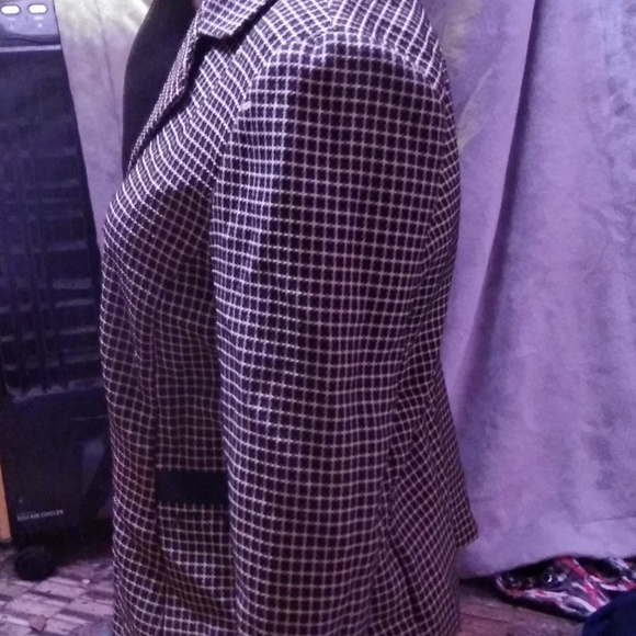 Sweet Suit Jacket - Picture 2 of 2